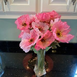 Vase with flowers in excellent condition